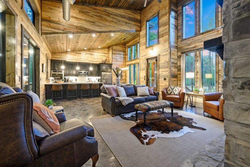 Ember Skye Cabin - 2 Bdr & Bunk Nook/2.5 Bath Broken Bow Exterior foto