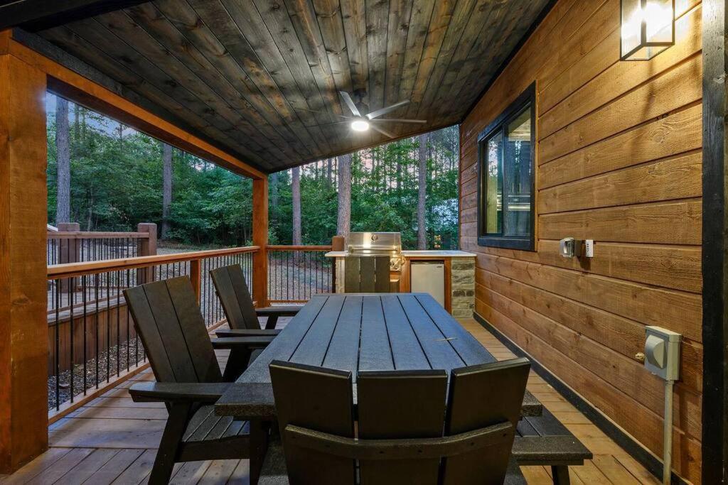 Ember Skye Cabin - 2 Bdr & Bunk Nook/2.5 Bath Broken Bow Exterior foto